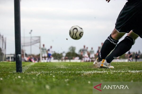 Adrian Wibowo Memulai Karir Bersama LA FC Adrian Wibowo Memulai Karir Bersama LA FC