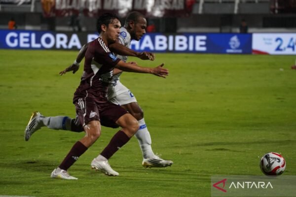 PSM Makassar dan Persijap Jepara Berbagi Angka 1-1 di Lapangan